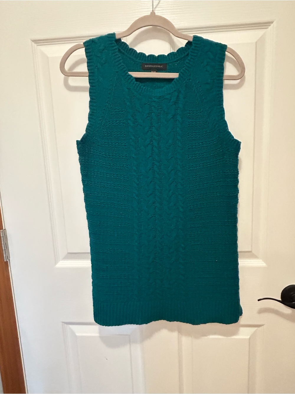 Banana Republic Cable-Knit Sleeveless Sweater Top